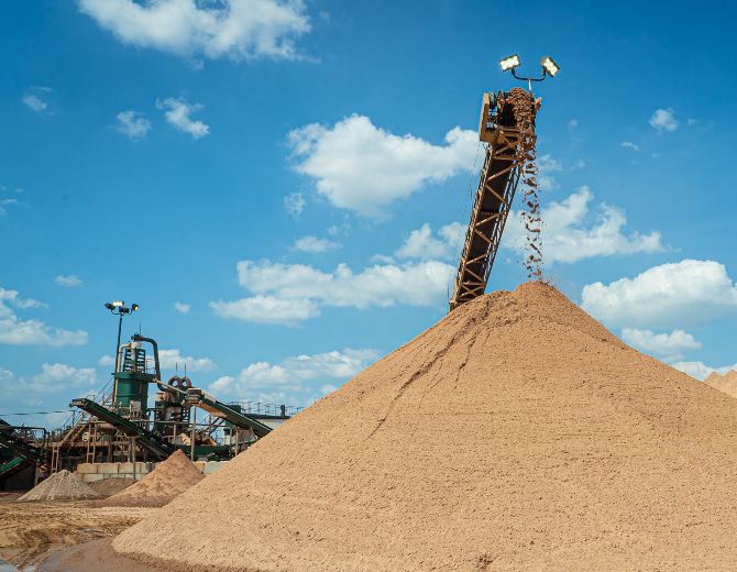 Resolve-Aggregates-Stockpile-Sand-x