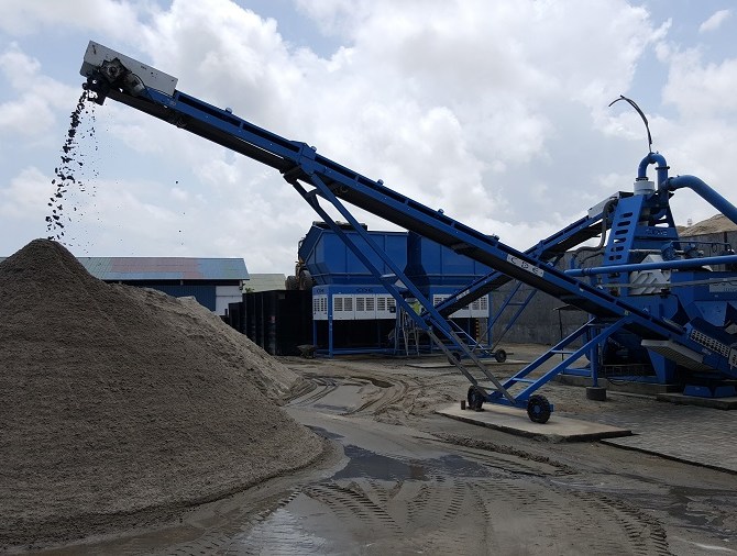 Estim-Combo-Sand-Stockpile-Tanzania-2015-web