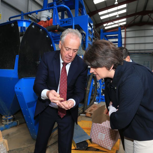 Arlene-Foster-shown-around-factory-by-Tony-Convery-and-Arlene-Foster-600x600