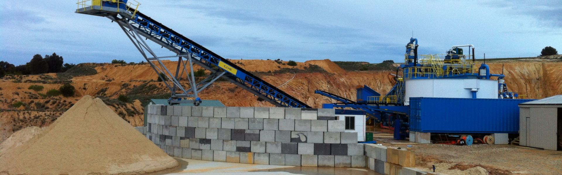 El uso de la arena de sílice en la construcción y sus aplicaciones