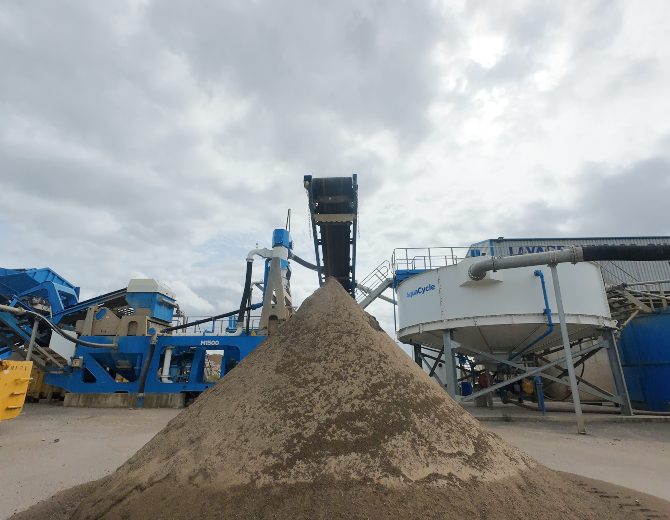 Lingenheld-Stockpile-670x520