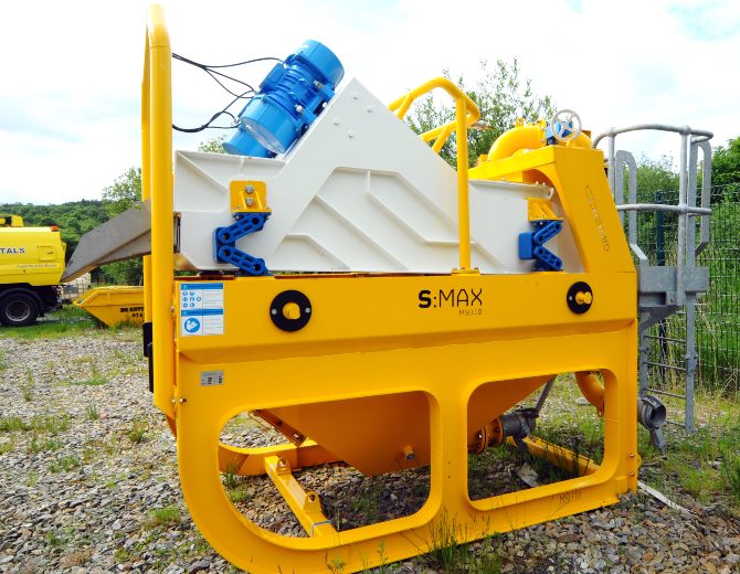 Portable-Sludge-Screening-System-DS-Environmental-670x520